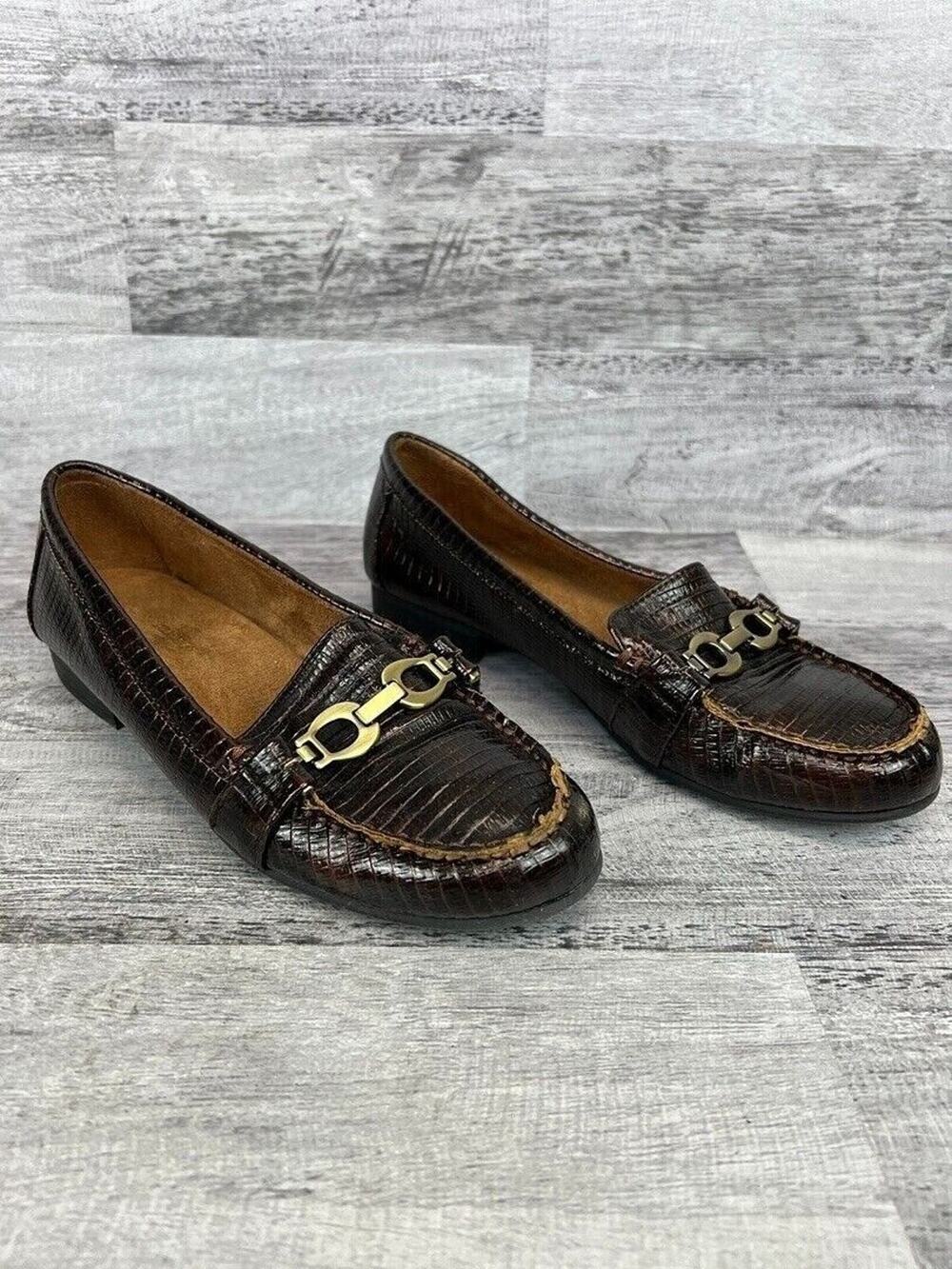 Naturalizer Womens Loafers Size 7.5 Brown Croc Pattern Slip-On Dress Shoes